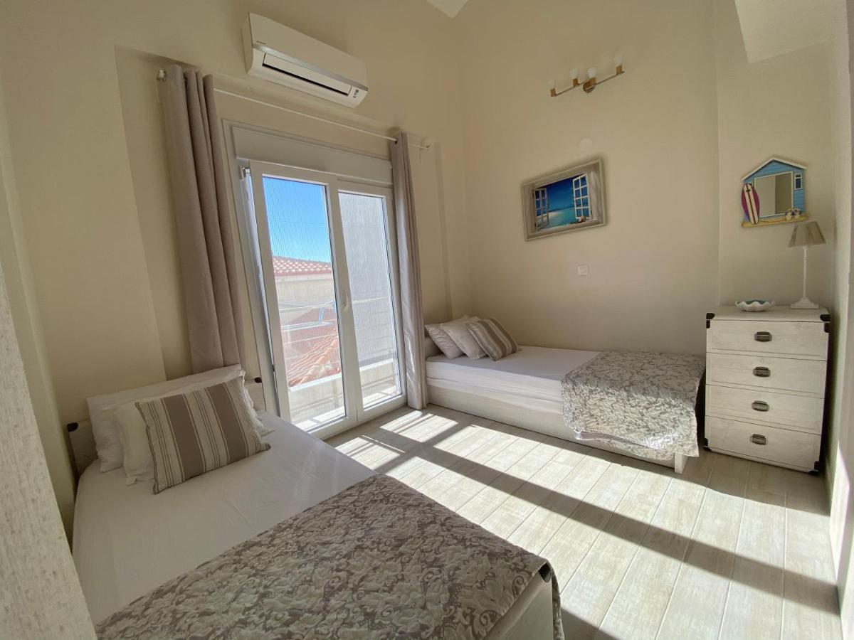Villa Emerald Luxury Living Nikiti  Exterior photo
