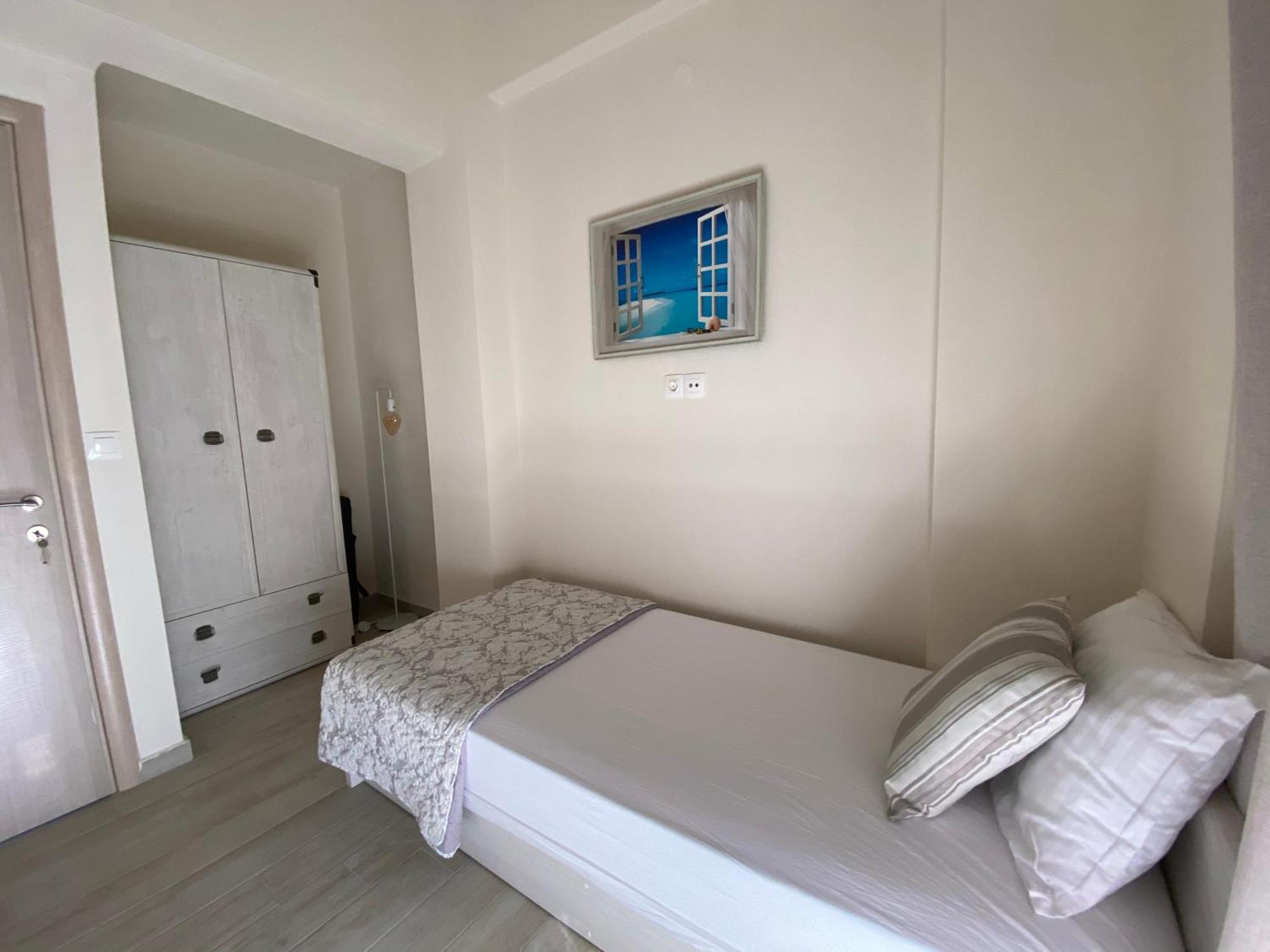 Villa Emerald Luxury Living Nikiti  Exterior photo